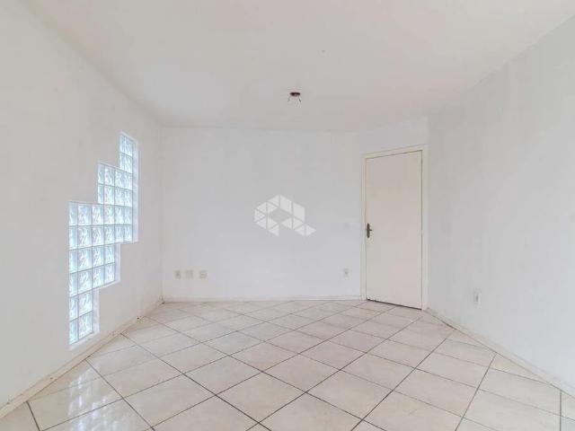 Casa / Sobrado para Venda em Porto Alegre/RS Jardim Itu 3 Quartos