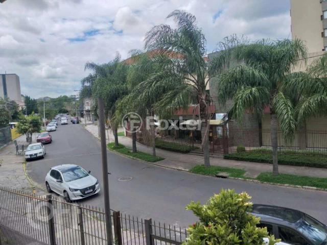Casa / Sobrado para Venda em Porto Alegre/RS Jardim Itu 3 Quartos