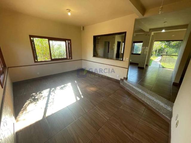Casa / Sobrado para Venda em Porto Alegre/RS Jardim Leopoldina 4 Quartos