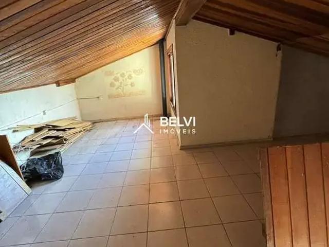Casa / Sobrado para Venda em Porto Alegre/RS Jardim Leopoldina 4 Quartos