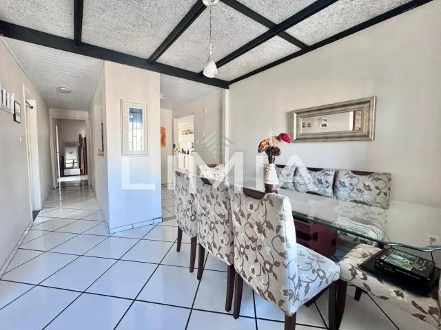 Casa / Sobrado para Venda em Porto Alegre/RS Jardim Leopoldina 2 Quartos
