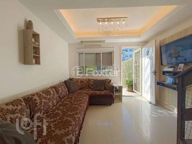 Casa / Sobrado para Venda em Porto Alegre/RS Jardim Leopoldina 2 Quartos