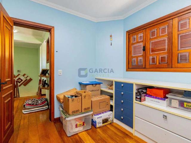 Casa / Sobrado para Venda em Porto Alegre/RS Jardim Lindóia 4 Quartos