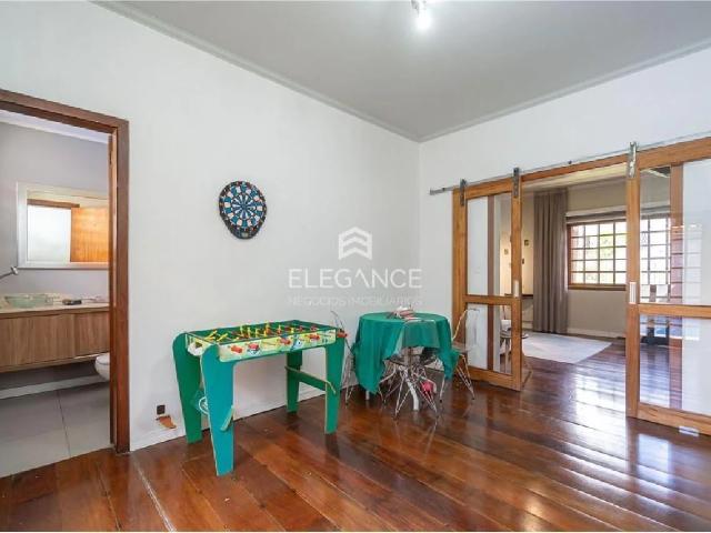 Casa / Sobrado para Venda em Porto Alegre/RS Jardim Lindóia 4 Quartos