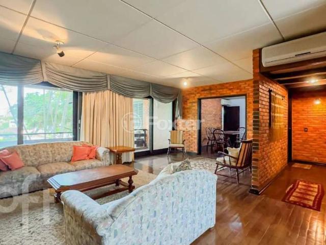 Casa / Sobrado para Venda em Porto Alegre/RS Jardim Lindóia 4 Quartos