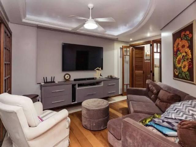 Casa / Sobrado para Venda em Porto Alegre/RS Jardim Lindóia 4 Quartos