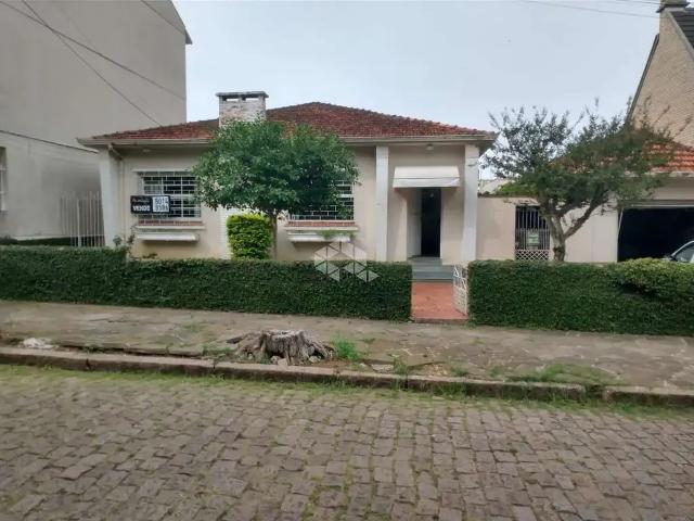 Casa / Sobrado para Venda em Porto Alegre/RS Jardim Lindóia 4 Quartos