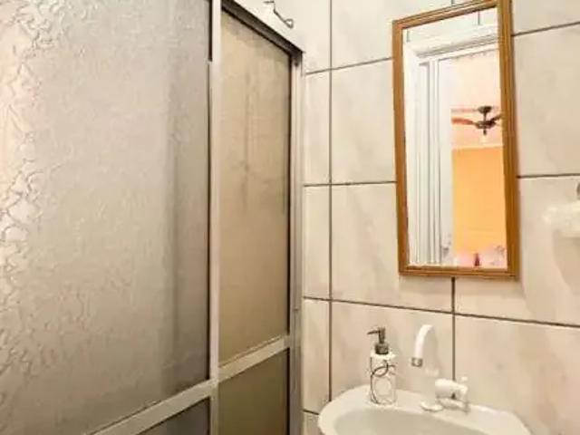 Casa / Sobrado para Venda em Porto Alegre/RS Jardim Lindóia 4 Quartos