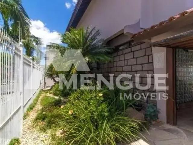 Casa / Sobrado para Venda em Porto Alegre/RS Jardim Lindóia 4 Quartos