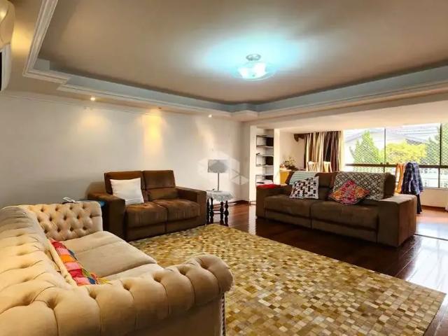Casa / Sobrado para Venda em Porto Alegre/RS Jardim Lindóia 4 Quartos