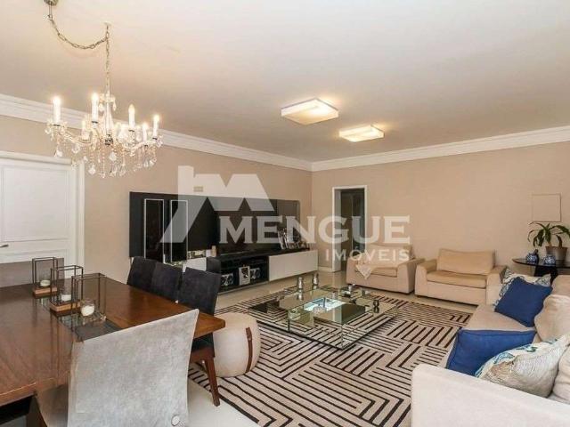 Casa / Sobrado para Venda em Porto Alegre/RS Jardim Lindóia 5 Quartos