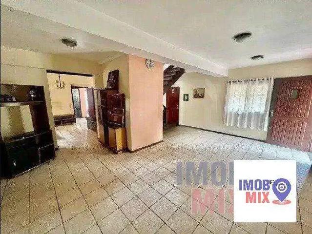 Casa / Sobrado para Venda em Porto Alegre/RS Jardim Lindóia 2 Quartos