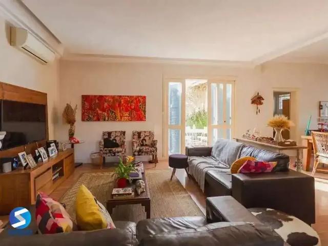 Casa / Sobrado para Venda em Porto Alegre/RS Jardim Lindóia 3 Quartos