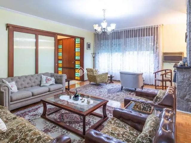 Casa / Sobrado para Venda em Porto Alegre/RS Jardim Lindóia 3 Quartos