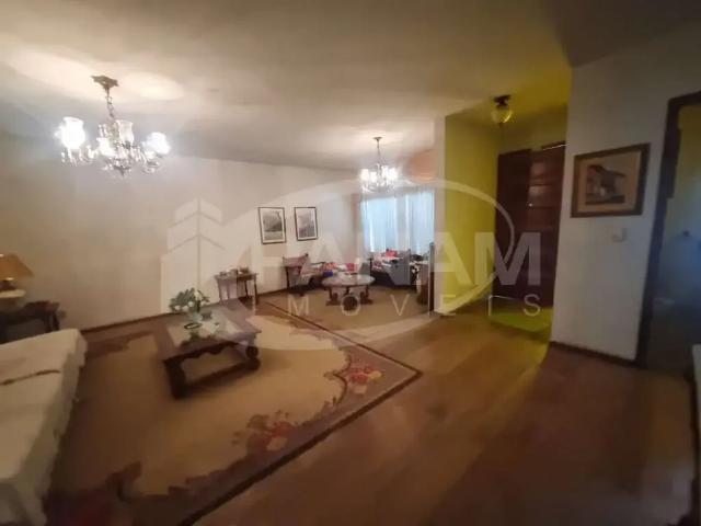 Casa / Sobrado para Venda em Porto Alegre/RS Jardim Lindóia 3 Quartos