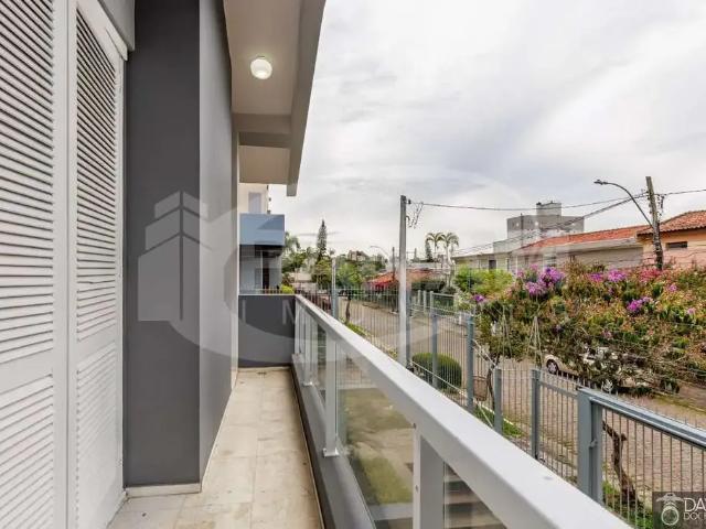 Casa / Sobrado para Venda em Porto Alegre/RS Jardim Lindóia 3 Quartos