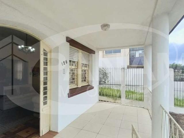 Casa / Sobrado para Venda em Porto Alegre/RS Jardim Lindóia 3 Quartos
