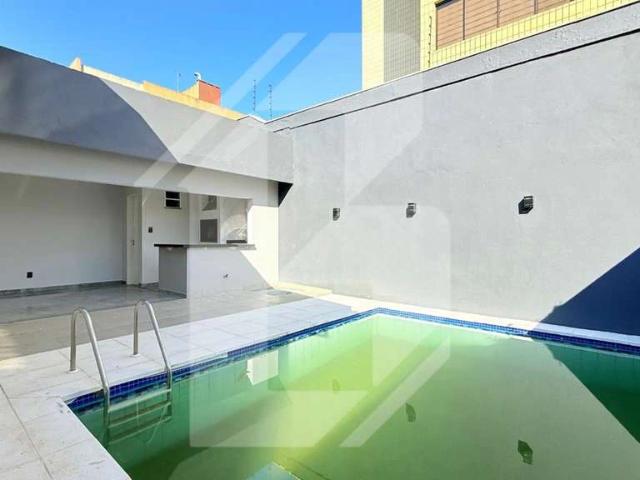 Casa / Sobrado para Venda em Porto Alegre/RS Jardim Lindóia 3 Quartos