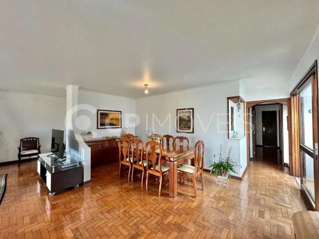 Casa / Sobrado para Venda em Porto Alegre/RS Jardim Lindóia 3 Quartos