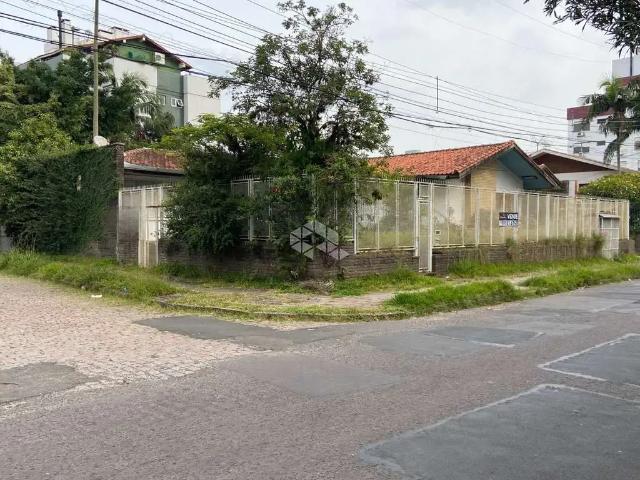 Casa / Sobrado para Venda em Porto Alegre/RS Jardim Lindóia 3 Quartos