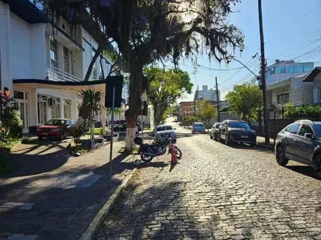 Casa / Sobrado para Venda em Porto Alegre/RS Jardim Lindóia 3 Quartos