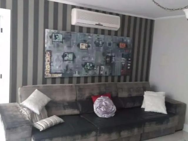Casa / Sobrado para Venda em Porto Alegre/RS Jardim Lindóia 3 Quartos
