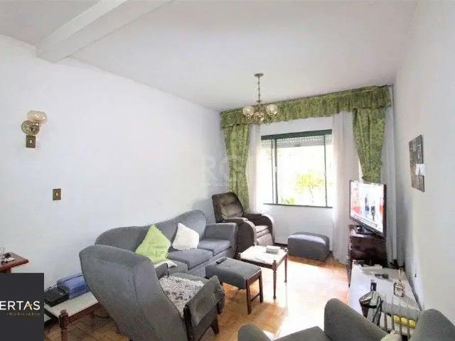 Casa / Sobrado para Venda em Porto Alegre/RS Jardim São Pedro 3 Quartos