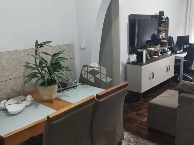 Casa / Sobrado para Venda em Porto Alegre/RS Jardim Sabará 2 Quartos