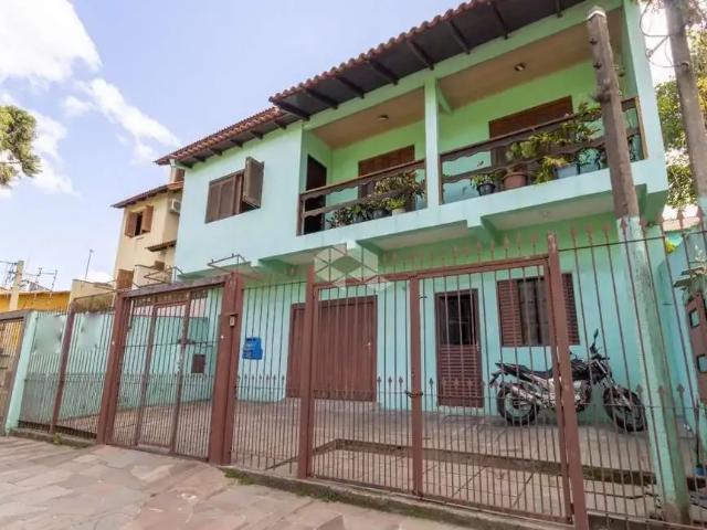 Casa / Sobrado para Venda em Porto Alegre/RS Jardim Sabará 3 Quartos