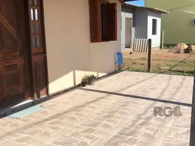 Casa / Sobrado para Venda em Porto Alegre/RS Lami