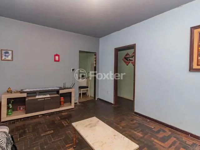 Casa / Sobrado para Venda em Porto Alegre/RS Lomba do Pinheiro 4 Quartos