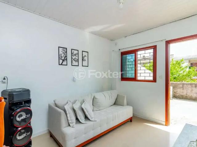 Casa / Sobrado para Venda em Porto Alegre/RS Lomba do Pinheiro 2 Quartos