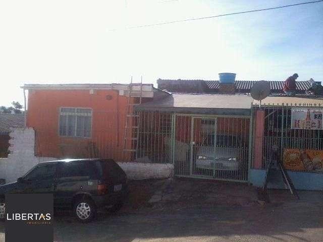 Casa / Sobrado para Venda em Porto Alegre/RS Lomba do Pinheiro 3 Quartos