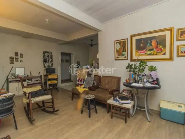 Casa / Sobrado para Venda em Porto Alegre/RS Lomba do Pinheiro 3 Quartos