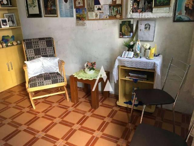 Casa / Sobrado para Venda em Porto Alegre/RS Menino Deus 3 Quartos