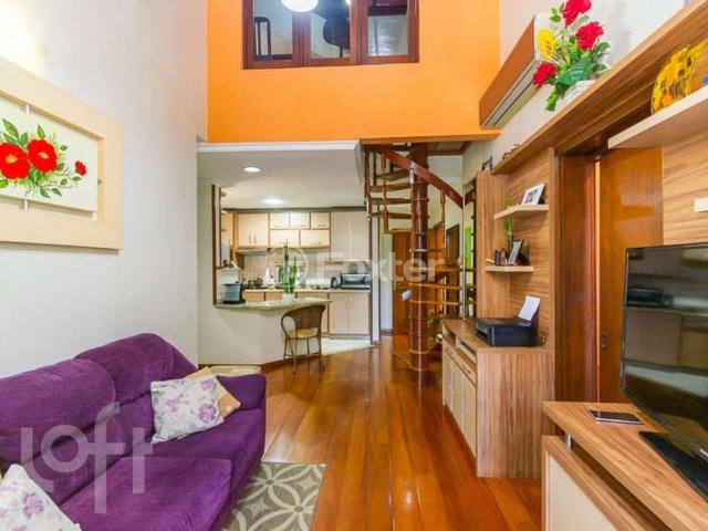 Casa / Sobrado para Venda em Porto Alegre/RS Menino Deus 3 Quartos