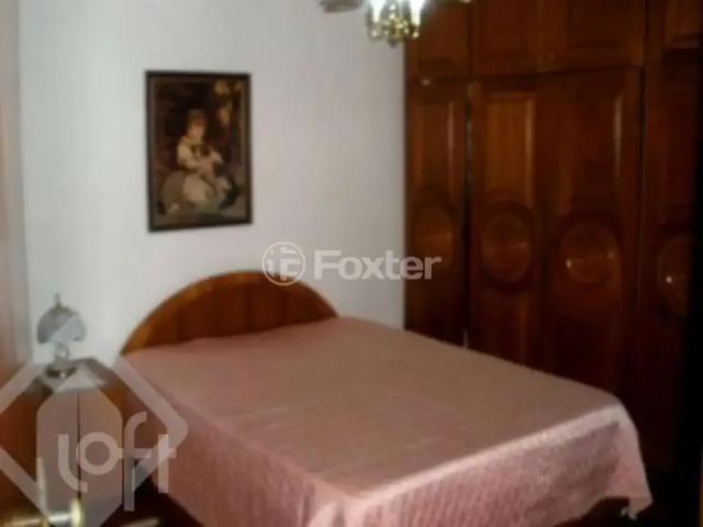 Casa / Sobrado para Venda em Porto Alegre/RS Menino Deus 3 Quartos