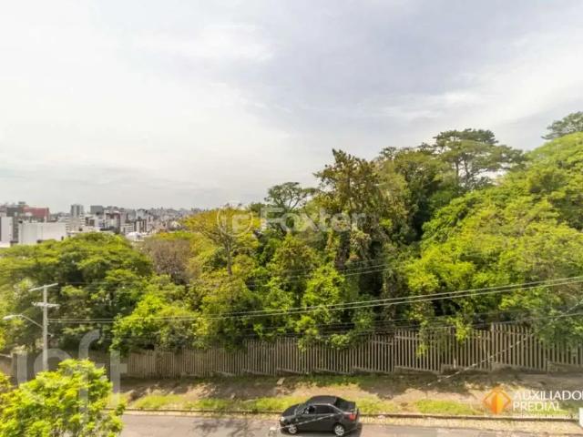 Casa / Sobrado para Venda em Porto Alegre/RS Menino Deus 3 Quartos
