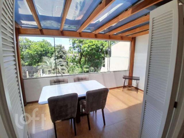 Casa / Sobrado para Venda em Porto Alegre/RS Medianeira 2 Quartos