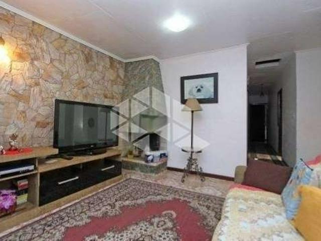 Casa / Sobrado para Venda em Porto Alegre/RS Medianeira 3 Quartos