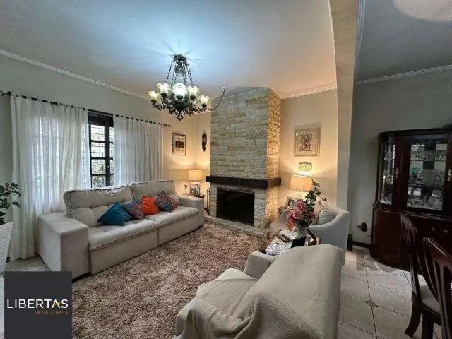 Casa / Sobrado para Venda em Porto Alegre/RS Medianeira 3 Quartos
