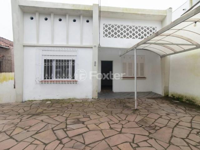 Casa / Sobrado para Venda em Porto Alegre/RS Medianeira 3 Quartos