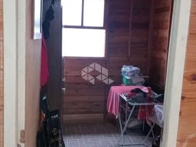 Casa / Sobrado para Venda em Porto Alegre/RS Medianeira 4 Quartos