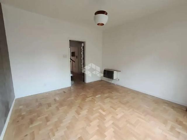 Casa / Sobrado para Venda em Porto Alegre/RS Mont Serrat 3 Quartos