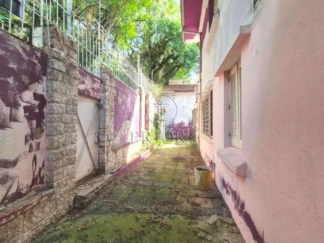 Casa / Sobrado para Venda em Porto Alegre/RS Moinhos de Vento 3 Quartos