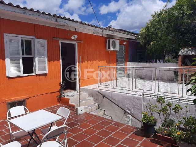 Casa / Sobrado para Venda em Porto Alegre/RS Morro Santana 3 Quartos