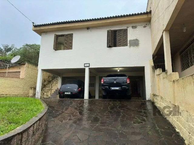 Casa / Sobrado para Venda em Porto Alegre/RS Morro Santana 3 Quartos