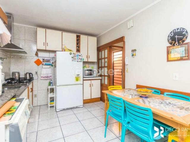 Casa / Sobrado para Venda em Porto Alegre/RS Morro Santana 3 Quartos