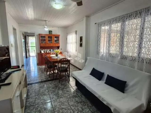 Casa / Sobrado para Venda em Porto Alegre/RS Morro Santana 4 Quartos