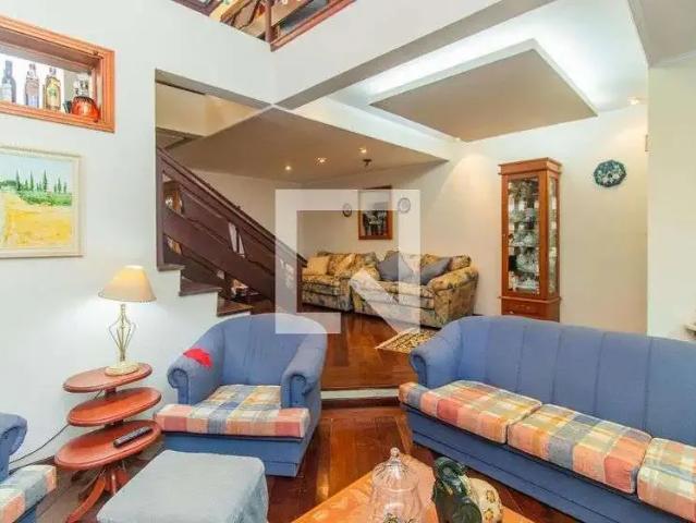 Casa / Sobrado para Venda em Porto Alegre/RS Nonoai 3 Quartos
